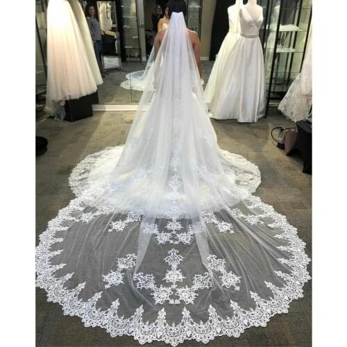 Stunning 4M Long Wedding Veil With Comb One Layers Soft Net Lace Edge Bridal Veils White Ivory Champagne Customize