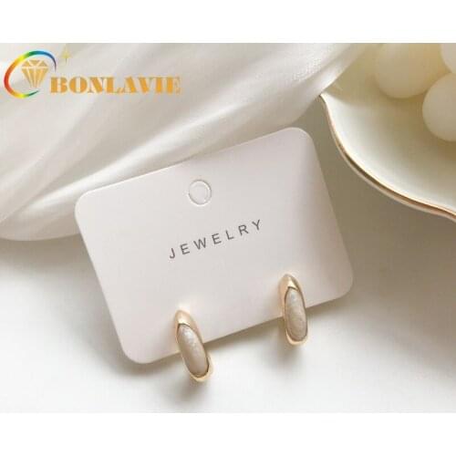 BONLAVIE Premium Atmosphere French Enamel Drop Glaze Square Earrings Mini Simple Earrings