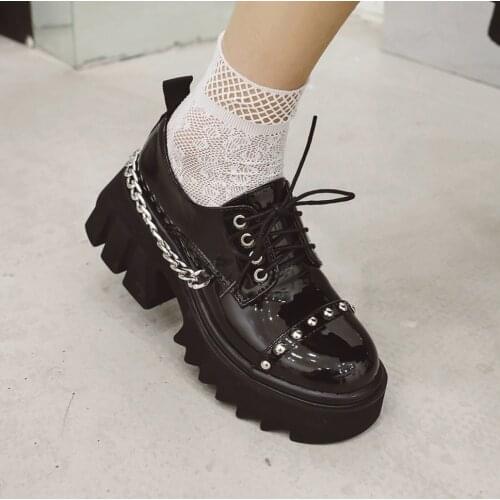 2021 new trend platform platform shoes rivet lace-up single shoes British metal chain female loafers