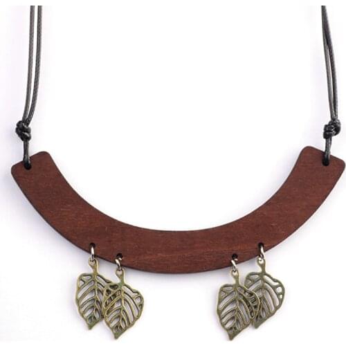 New crescent moon wood pendants necklace jewelry women, fashion vintage metal leaf simple necklace