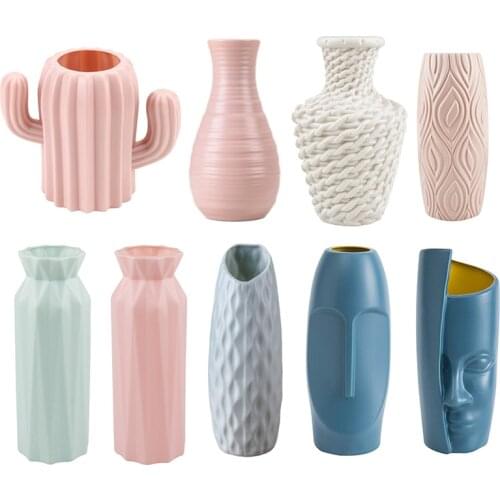 1pcs Creative Cactus Shaped Vase Cute Home Furnishings Interior Flowerpot Decoration Multifunctional Shatterproof Plastic Vase