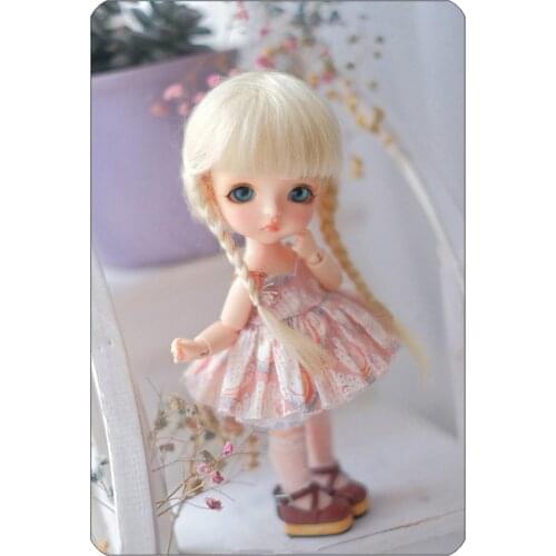 BJD doll wig is suitable for 1/8 of the fashionable new style of matching bangs princess fan long braided imitation mohai wig