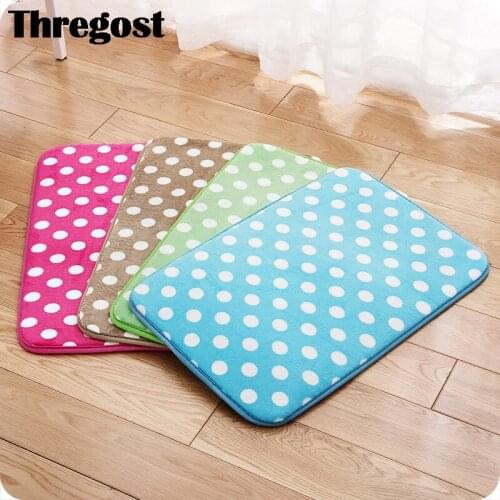 Dot Printed Flannel Welcome Mats for Front Door Home Decor Mat Kitchen Rugs Washable Waterproof Bathroom Mat Door Carpets