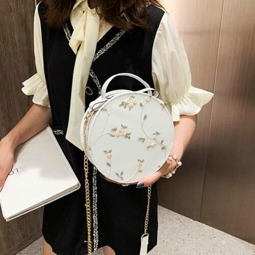 Retro Small Fresh Round Leather Bags Women Sweet Lace Handbags Leather Crossbody Bags Female Flower Chain Shoulder Bag phone bag