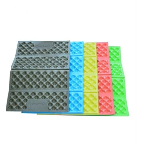 Outdoor Egg Slot Foam Camping Mat Folding Picnic Beach Tent Sleeping Pad Waterproof Mattress Pads for Outdoor Hiking Camping