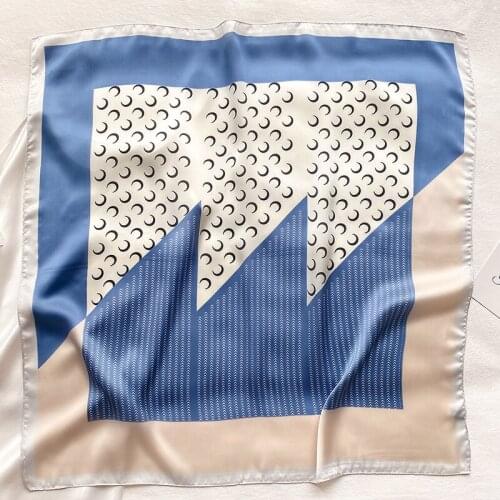 Fashion Neckerchief Womem Scarf Small Shawl Wrap Hijab Lady suqare girl silk Scarves Pashmina Bandana Brand Female Foulard