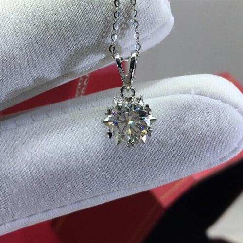 New Arrival Silver 1 CaratExcellent Cut Diamond Test Passed D Color Moissanite Snowflake Engagement Pendant Necklace for Women