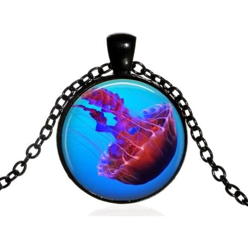 Beauty of the Deep Jellyfish Glass Pendant Necklace Jewelry Marine life Art Handmade Pendant Wholesale Fashion Necklaces