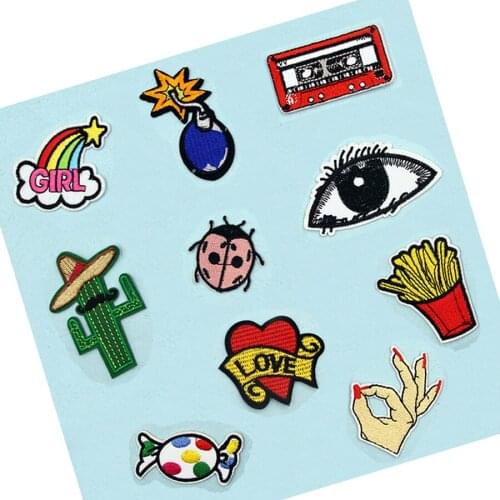 1Pcs High Quality Iron On Patches for Clothing DIY Fabric Badges Applique Embroidered Stickers for Garment Clothes Accessories