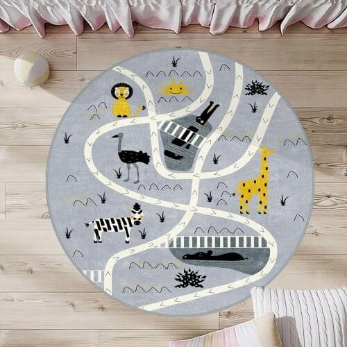 Gri Yuvarlak Çocuk Odası Halısı zebra zürafa timsah aslan güneş ağaç