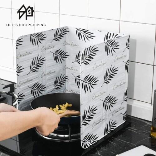 1pc Kitchen Baffle Oil Printing Aluminum Foil Baffle Fried Vegetable Heat Insulation Oil-Proof Splash-Proof Scalding Baffle