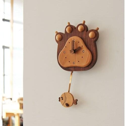 Настенные часы Real Wooden Fish And Bear Paw Decoration Wall Clock Cartoon Modern Lovely Silent Childrens Room Household Clocks