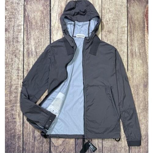 2021 New Spring Autumn Lightweight Tooling Breathable Windproof Mens Jacket Windbreaker