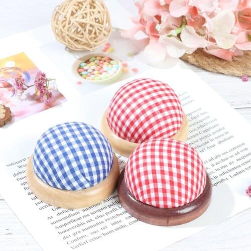 1Pc Ball Shaped DIY Craft Needle Pin Cushion Holder With Wood Bottom Sewing Pin Cushion Home Sewing Tools Accessory