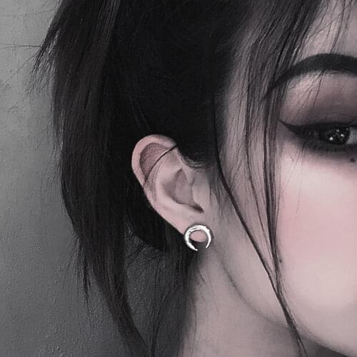 Vintage Silver Color Moon Stud Earrings for Women Trendy Punk Style Small Halloween Earrings 2021 Exquisite Jewelry Bijoux