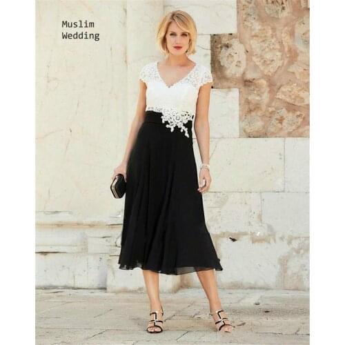 Cheap Tea Length Short Mother Of The Bride Dresses With Sleeve Sexy V Neck Top Lace Chiffon Groom Mother Party Wear Skirts 2020