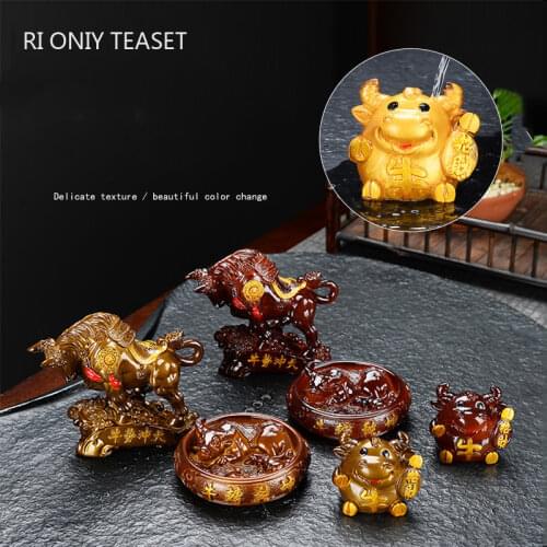 Creative Resin Color Changing Tea Pet Lucky Bull Statue Tea Figurine Ornaments Can Raise Tea Set Decoration Accessories Crafts