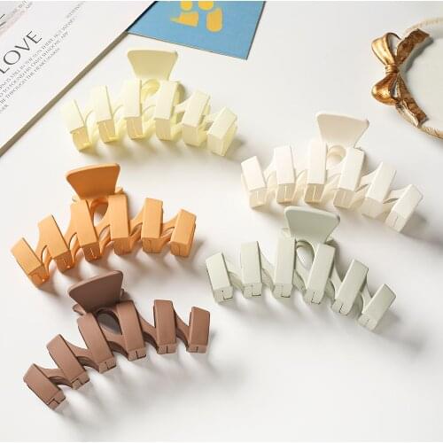 IPARAM New Korea Matte Solid Hair Claws Acrylic Hair Clips Hairpins Barrette Headwear for Women Girls Hair Accessories Gifts