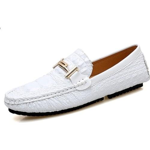 Crocodile Shoes Men Casual Luxury Brand Handmade Genuine Leather Loafers Men Italian Fashion Driving Dress Shoes White Moccasins