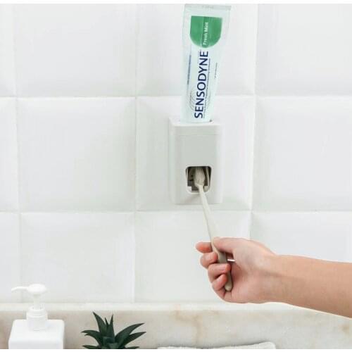 Automatic Toothpaste Dispenser Dust-proof Toothbrush Holder Wall Mount Stand Bathroom Accessories Set Toothpaste Squeezers