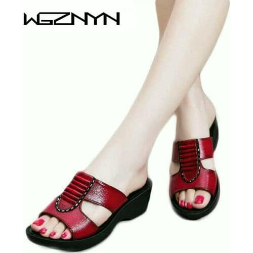 2020 Summer New Mother Slippers Fashion Ladies Slippers Soft and Comfortable Casual Large Size Shoes Woman Slope with Slipper W4