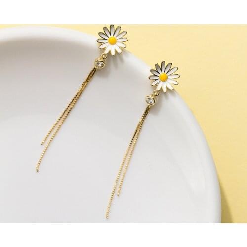 925 Sterling Silver Chrysanthemum Daisy Flower Small Stud Earrings For Women Sweet Tassel Earrings Line Silver Jewelry