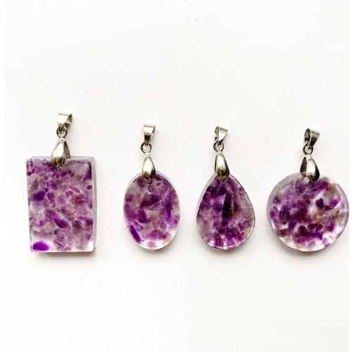 Natural Purple Crystal Stone Pendant for Necklace Resin Jewelry Energy Healing Stone Chips Beads Pendant Geometric Whoelsale