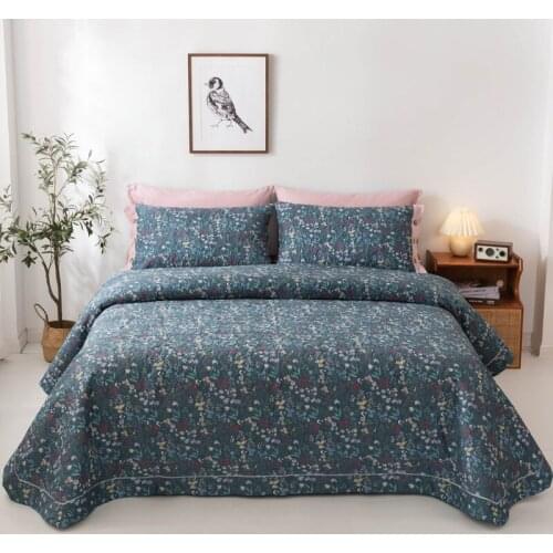 100% cotton Quilted blue flowers patterns Bedspread Bed Cover Bed Sheet size 245x250cm quilt blanket Pillowcases 3pcs