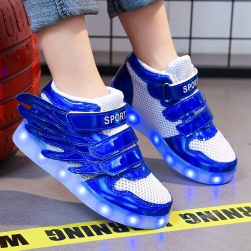 2021 Size 25-37 Led Shoes Glowing Sneakers for Girls Boys Luminous Sneakers with Wings Light Up Mesh Breathable Casual Shoes