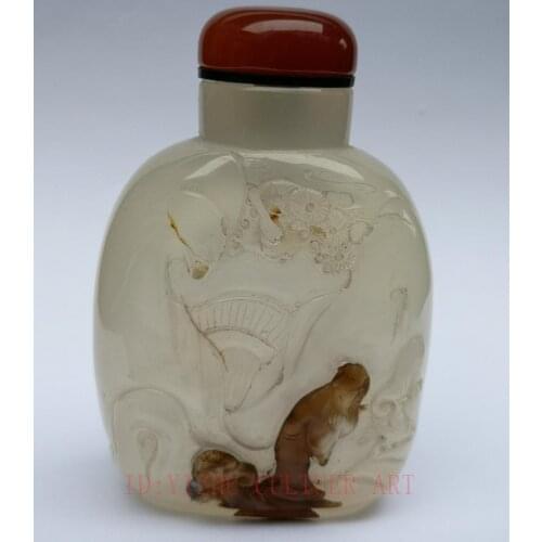 YIZHU CULTUER ART Collected Old China Natural Agate Hand Carving Landscape Figure Snuff Bottle