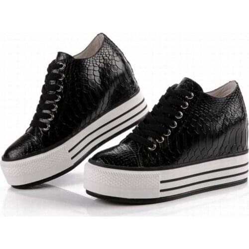 2017 hot new fashion crocodile genuine leather lace up casual shoes snake height increasing platform wedge ladies elevator shoes