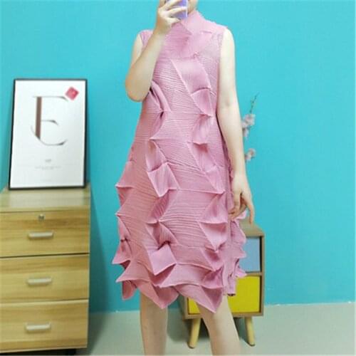 Miyake Diamond Pleated Vest Dress 2021 Summer Fashionable Comfortable Loose Large Size Three-dimensional Design Robe Women