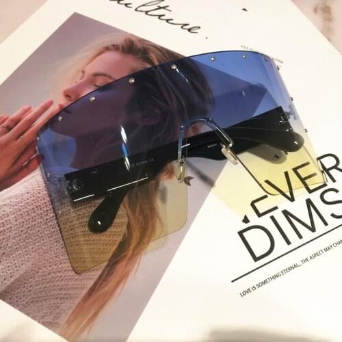 2020 Fashion Brand Designer Sunglasses For Women Oversize One Piece Gradient Sun Glasses Female Rimless Chic Double Color Shades