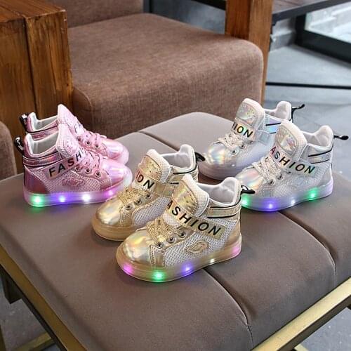 2021 New Style Girls Led Light Shoes Children Luminous Shoes Boys Letter Sport Run Sneakers Casual Shoes Fashion Kids Mesh Shoes