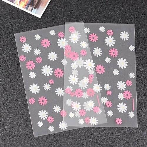 200PCS Cute Flower Party Favors and Gift Bag Wedding Candy Bags Cookies Plastic Bags Transparent Cellophane Bags For Biscuit
