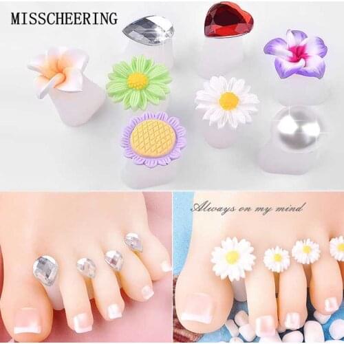 8 pcs/set Nail Art Tools Silicone Toe Separator Foot Pads For Home And Salon Application Pedicure DIY Design Manicure Accessory
