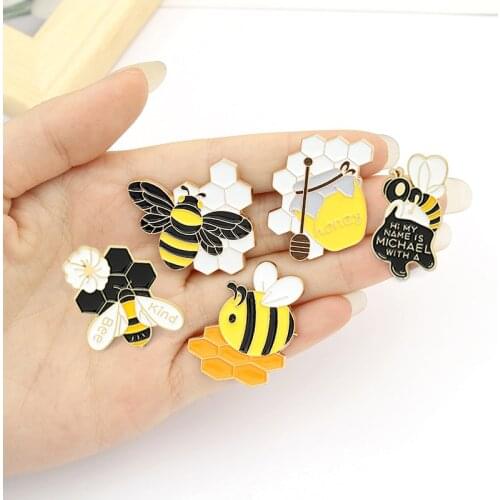 Bee Kind Honey Enamel Pins Custom Yellow Honey Bumblebee Insect Brooch Badge Lapel Backpack Jewelry Gift for Friends Wholesale