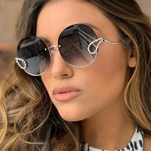 2021 New Metal Diamond Sunglasses Women Luxury Round Rimless Frame Sun Glasses Female Fashion Eyeglasses UV400 Glasses