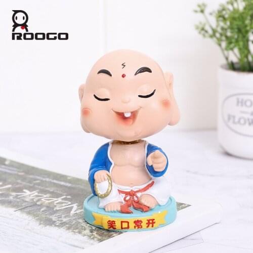 Roogo Resin Miniature Figurines Shaking Head Car Decoration Feng Shui Home Decor Ornaments God Of Wealth Desktop For Office Room
