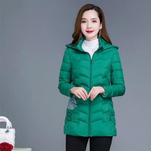 2021 Embroidered Down Cotton Winter Jacket Middle-aged mother Plus Size Thicken Detachable Hooded Coat Slim Warm Parkas Outwear