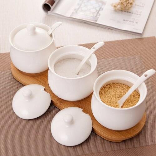 3PCs/Set 200ml Ceramic Seasoning Pot Household White With Spoon Lid Kitchen Pepper Pot Salt Shaker With Tray Kitchen Tools