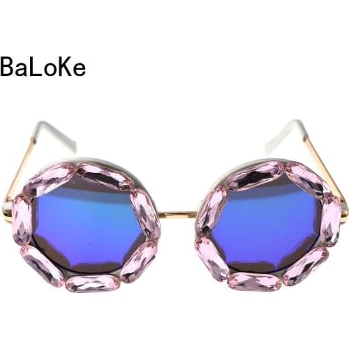 Baroque Retro Classic Round Rhinestone Sunglasses women Brand Designer Summer Crystal Ladies sunglasses For Summer Decorative