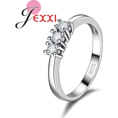 Fascinating White 925 Sterling Silver Ring For Women Size 7 / 8 / 9 Warm Gift For Ladies With Fast Shipping