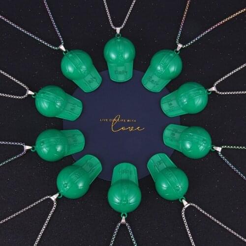 New Fashion Personality Spoof Fun Green Hat Necklace For Men Women Couples Creative Hip-hop Style Cool Props