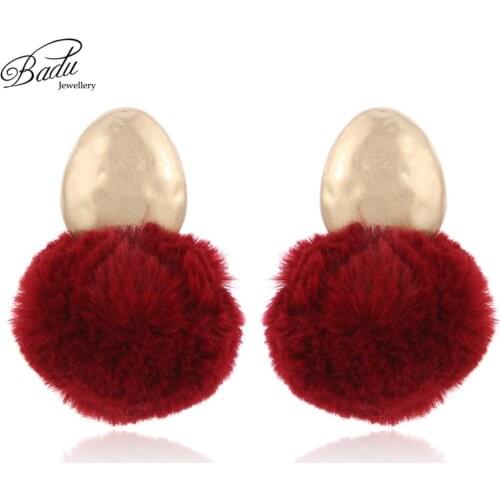 Badu Artificial Fur Stud Earring Big Pompom Women Vintage Earrings 2017 New Design Autumn Winter Jewelry Gift for Girl Wholesale