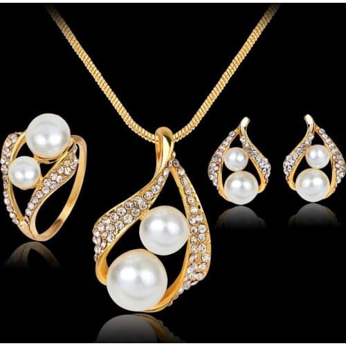 Wedding Bridal Imitation Pearl Rhinestone Hollow Stud Earrings Ring Necklace Set