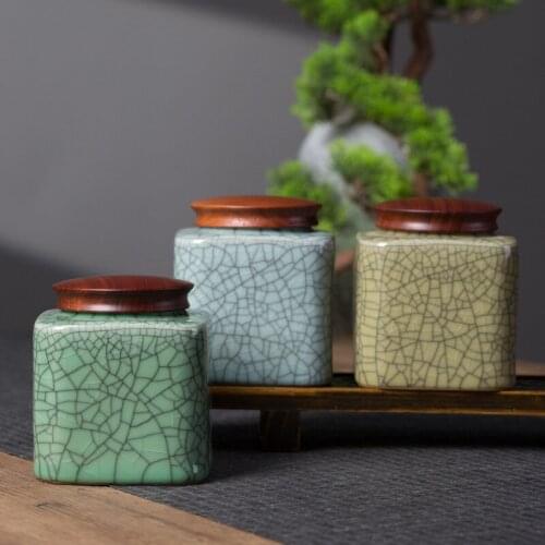 Creative Medium Universal Tea Caddy Longquan Celadon Kiln Ice Crack Tea Box Organizer Ceramic Sealed Storage Jar
