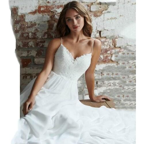 LORIE Boho Wedding Dress Spaghetti Strap A Line Chiffon Long Backless Beach Wedding Gown Appliques Lace Top Bride Dress 2019