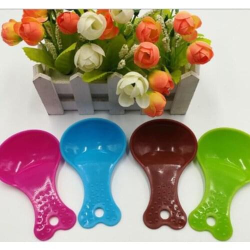 2Pcs Dog Food Spoon Durable Pet Feeding Shovel Candy Color Plastic Spoon Shovel Puppy Cat Feeder for Dogs Cats Feeding Supplies