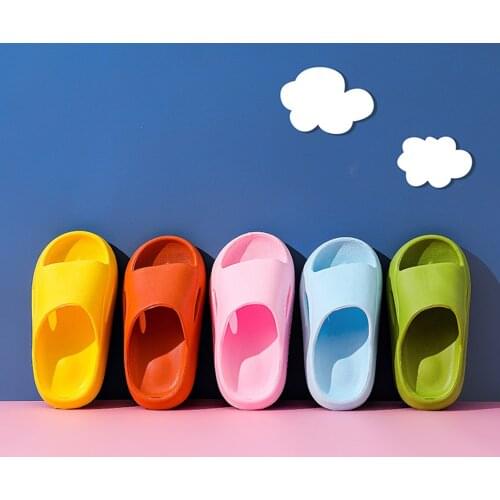 1 Pair Children Slippers Solid Color Anti-Slip EVA Fashion Boys and Girls Shoes for Summer Macaron Comfortable Casual Shoes